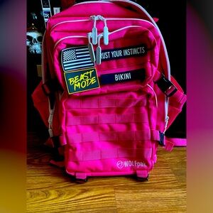Wolfpak Backpack in Hot Pink 35L